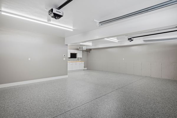 Cost of Garage Paving in Indio