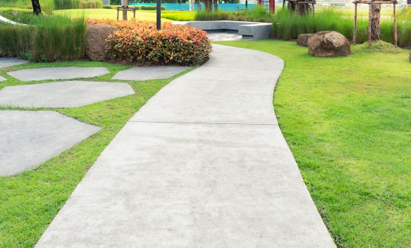 Concrete Sidewalk Installation in Indio